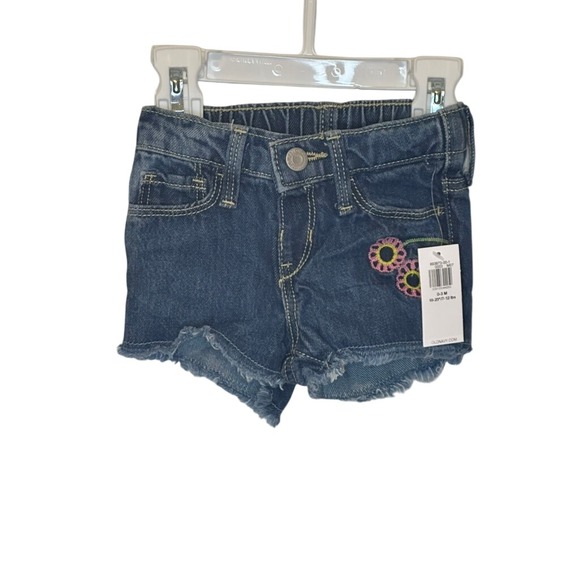 Old Navy Other - Old Navy Baby Girl‎ Denim Shorts Daisy Applique Raw Hem 0-3M NWT